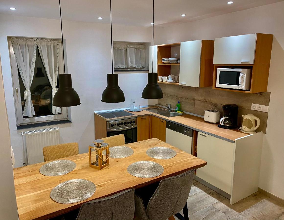 Home Sweet Apartment Xl Bük エクステリア 写真