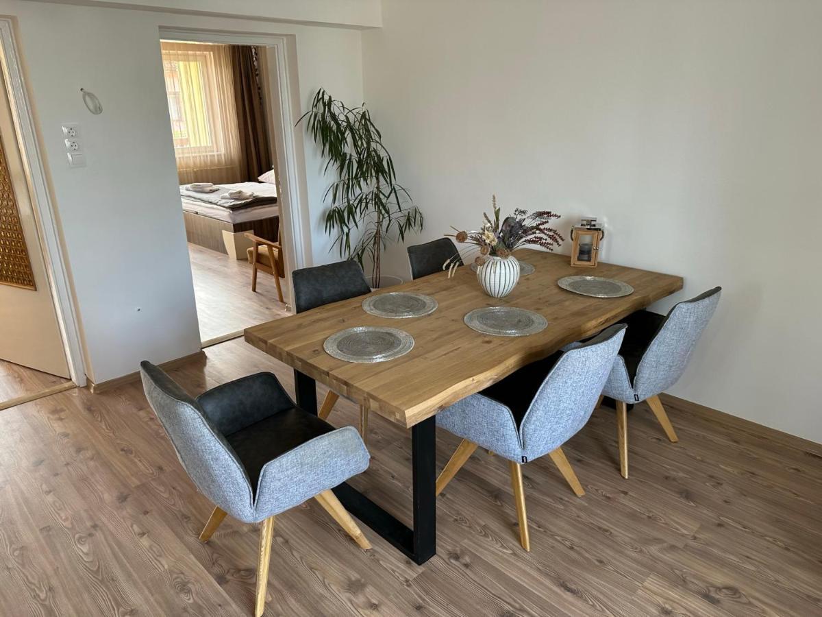 Home Sweet Apartment Xl Bük エクステリア 写真